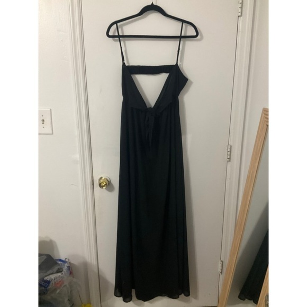 Princess Polly Granno Maxi Dress Black NWT S
Size 10